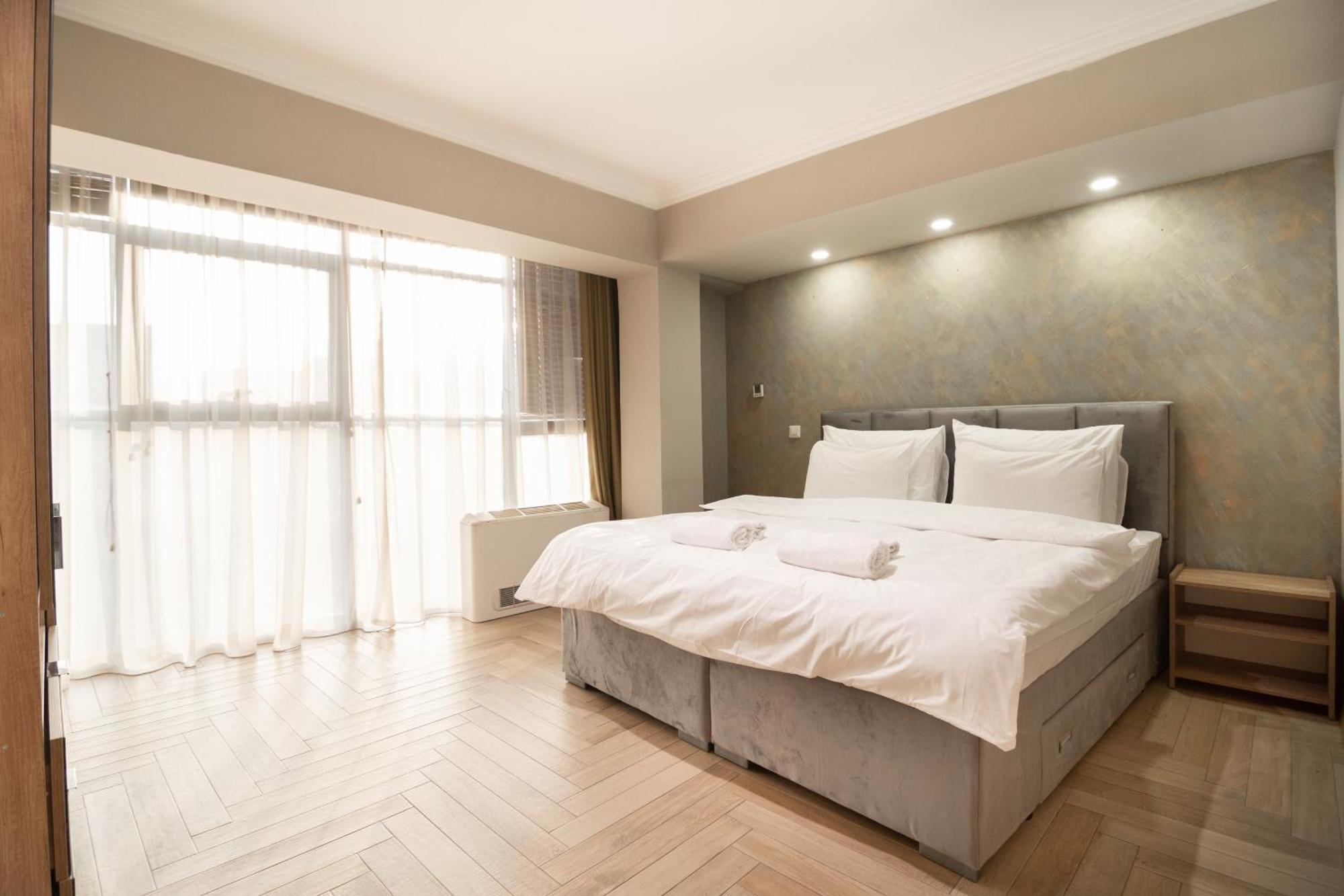 The One Apart Hotel Luxury Suites & Apartments Skopje Exterior photo