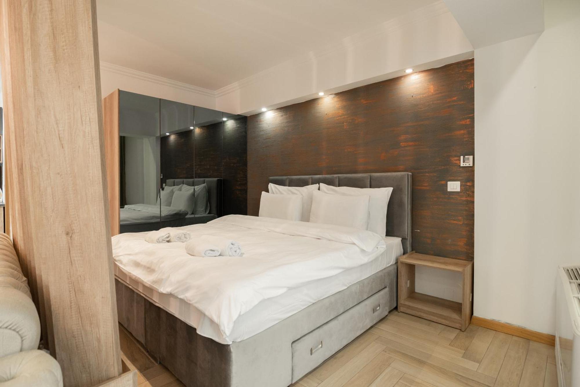 The One Apart Hotel Luxury Suites & Apartments Skopje Exterior photo