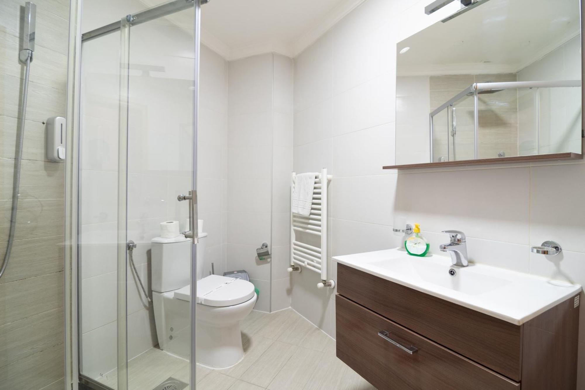 The One Apart Hotel Luxury Suites & Apartments Skopje Exterior photo