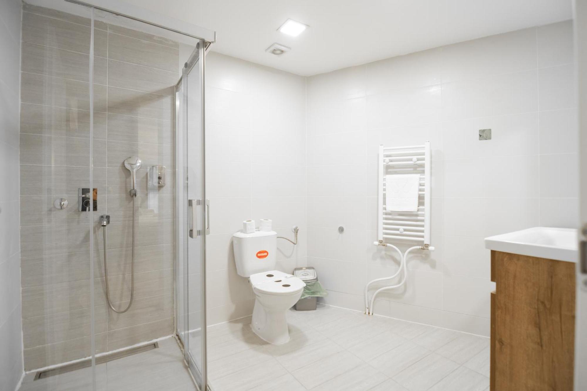 The One Apart Hotel Luxury Suites & Apartments Skopje Exterior photo